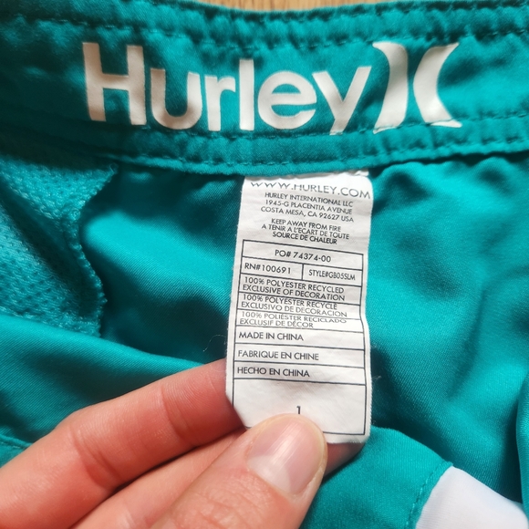 Hurley Shorts - Picture 3 of 7